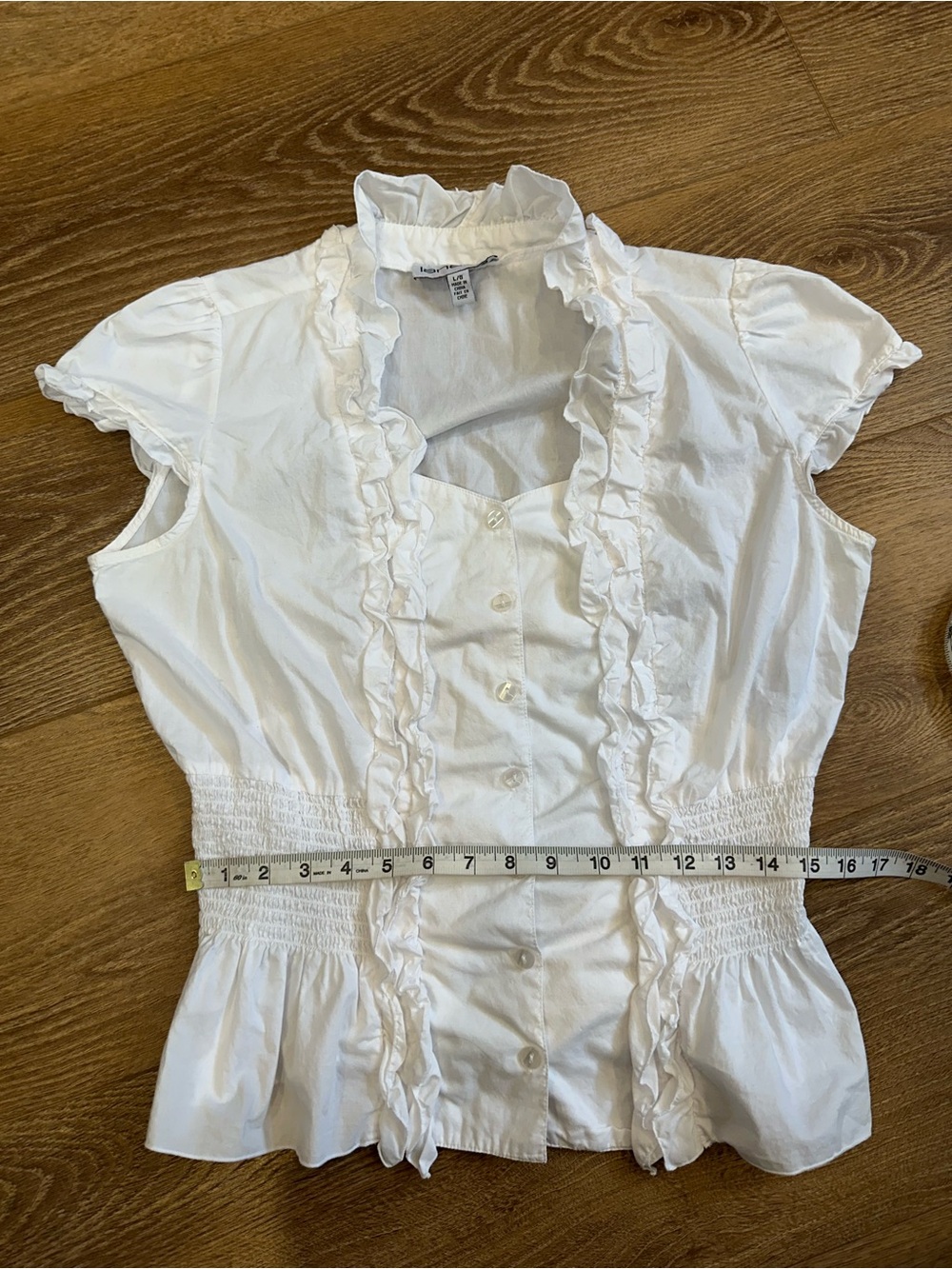 Women's White Ruffled Button-Front Blouse - L - Picture 8 of 11